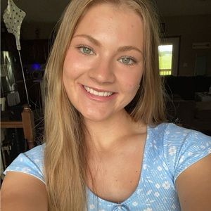 Meet your Posher, Bailey